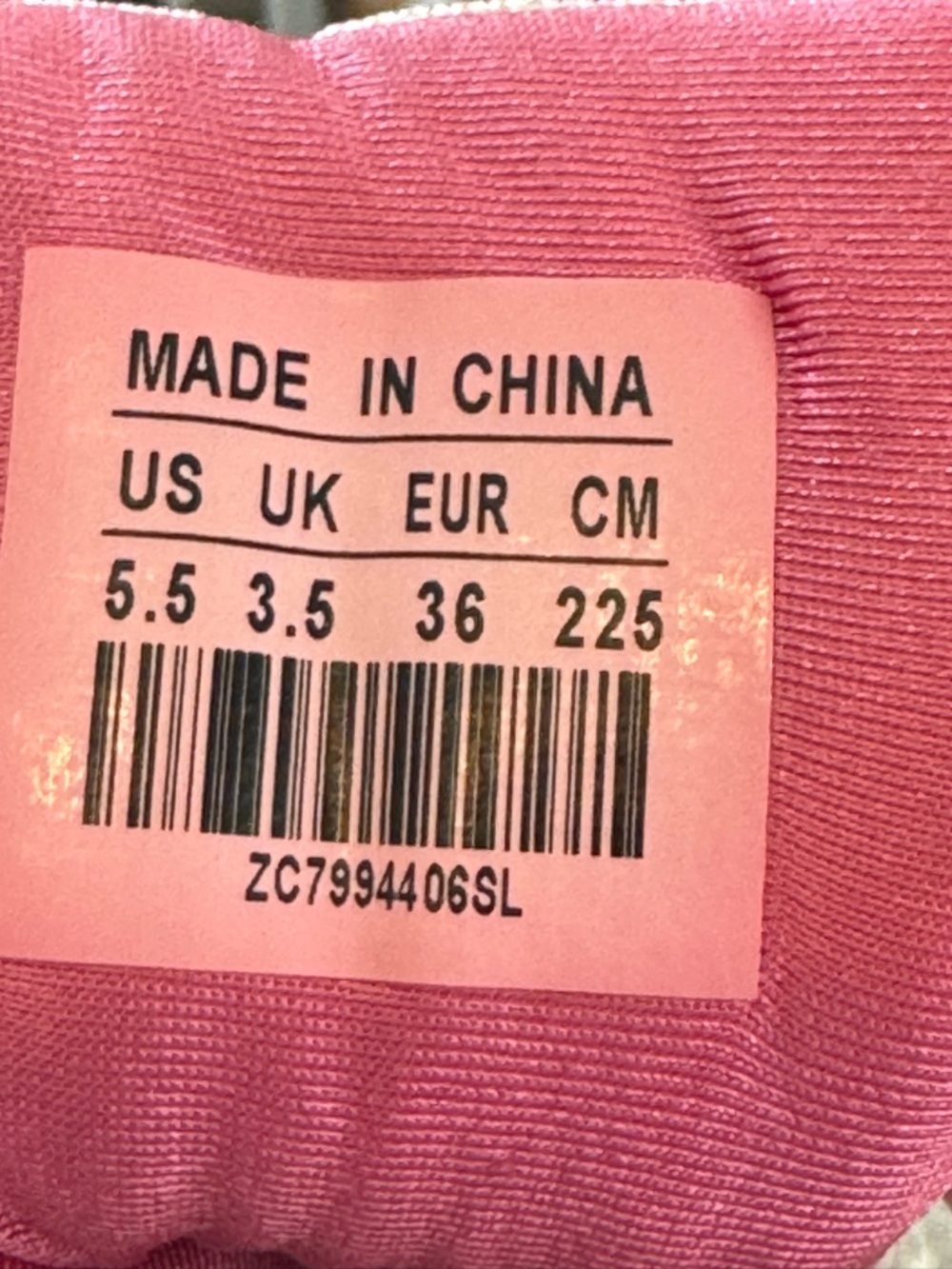 Nike Air Jordan 11 Retro "Barbie Pink" sneakers.  Patent Pink White Youth 5.5 - Picture 4 of 14